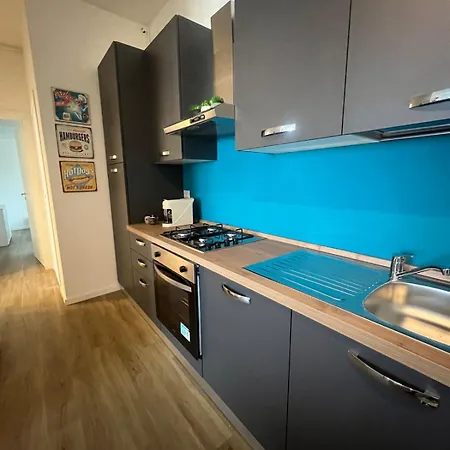 Angy E Ros Apartman Milánó