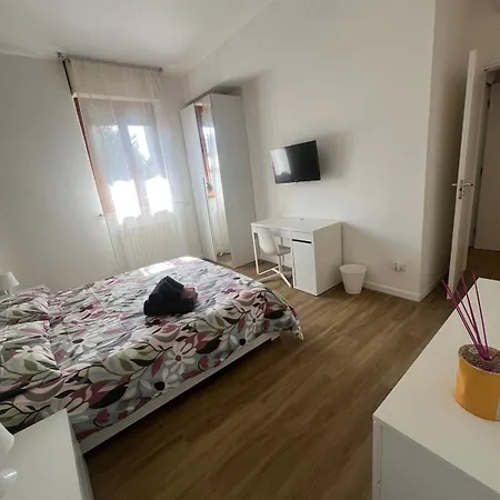 Angy E Ros Apartman
